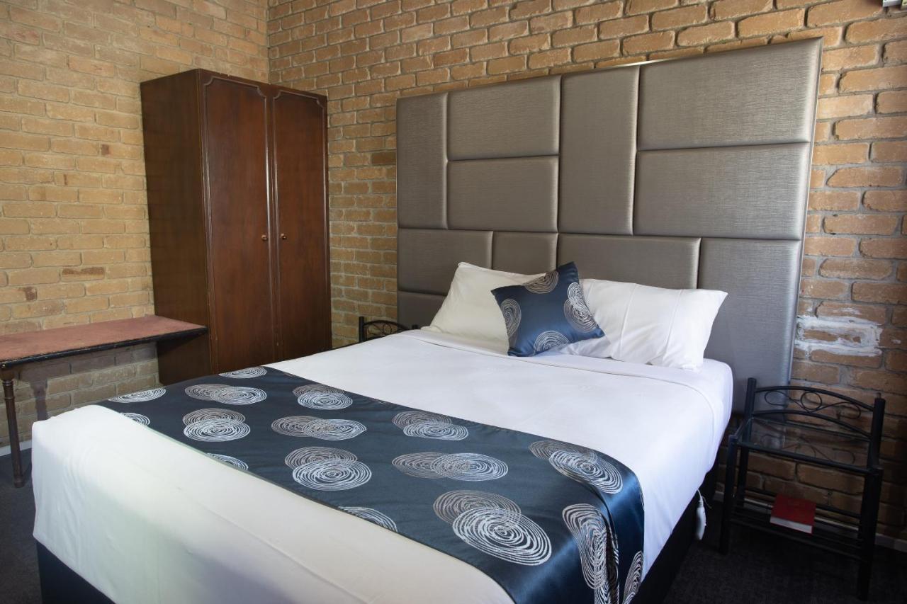 Goldfields Motel Стауэлл Экстерьер фото