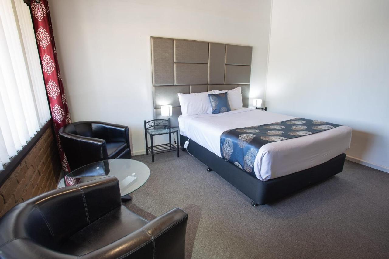 Goldfields Motel Стауэлл Экстерьер фото