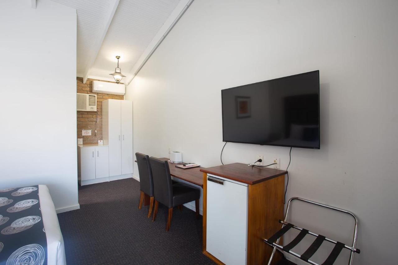 Goldfields Motel Стауэлл Экстерьер фото