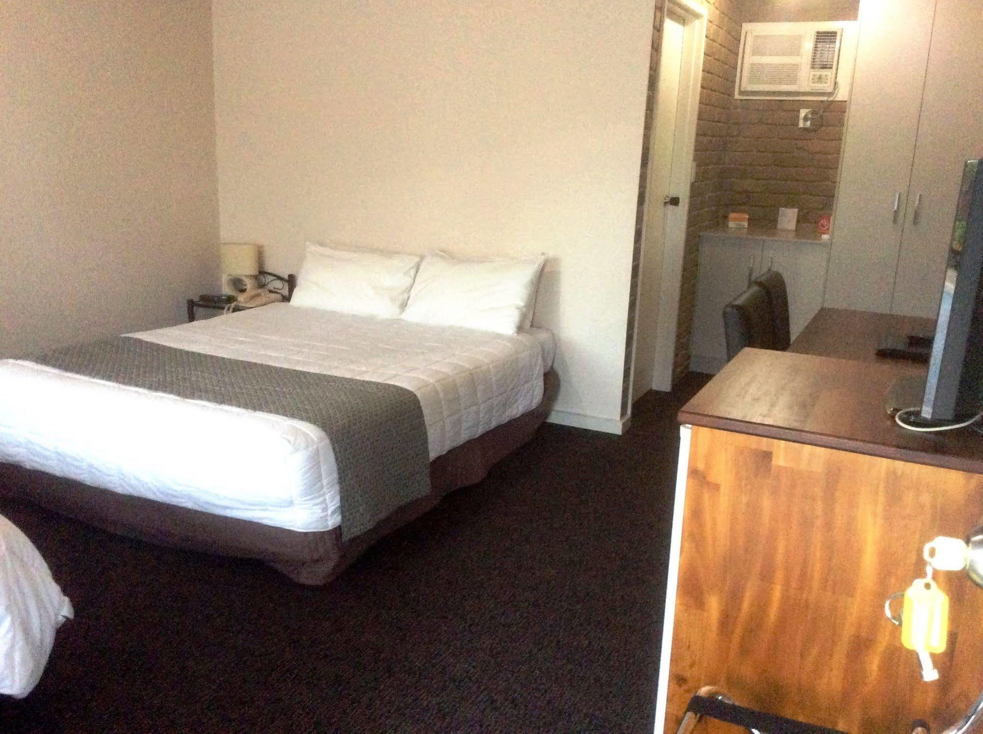 Goldfields Motel Стауэлл Экстерьер фото